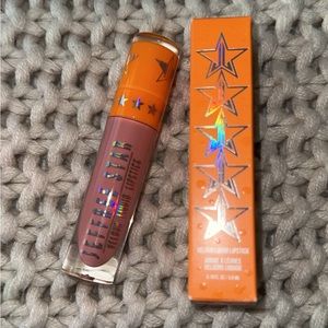Jeffree Star Velour Liquid Lipstick in Soft Serve